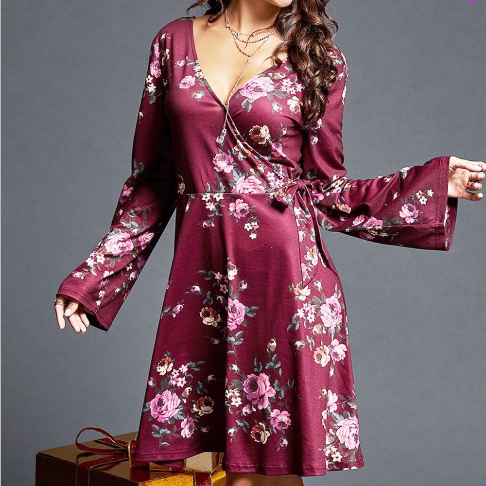 🌸Wine Floral Bell Sleeve Surplus Dress Plus 2X